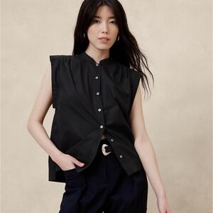 NWTs Banana Republic Black Sleeveless Blouse